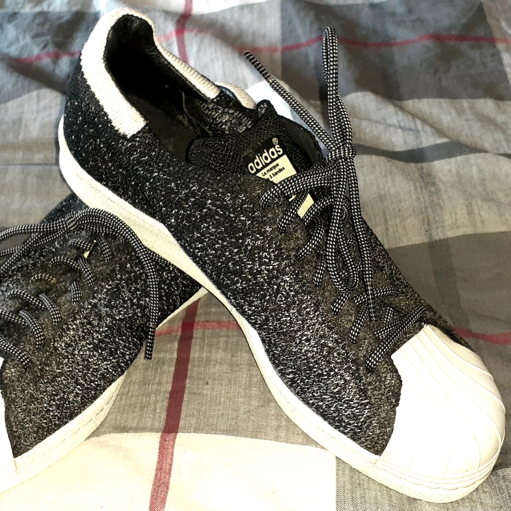 Mens Adidas size 9
